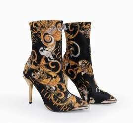 Picture of Versace Shoes _SKUVersacesz38-44GDT080320423